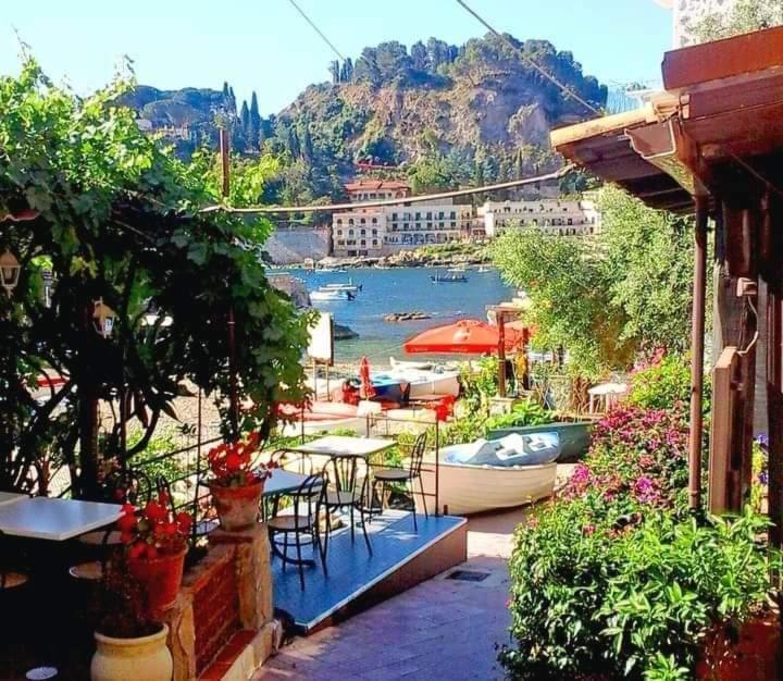 Sebastian house casa vacanze giardini Naxos Luaran gambar