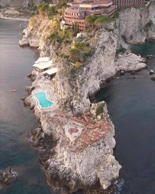 Sebastian house casa vacanze giardini Naxos Luaran gambar